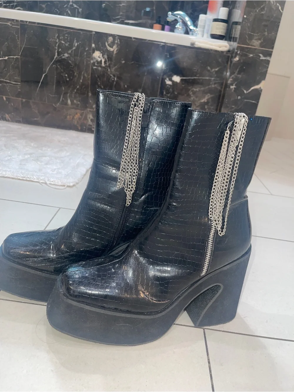 Dolls Kill Arnor Croc Chain Platform Boots Black Size 9